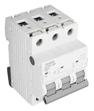 Disjoncteur MT - 3P - 4,5kA